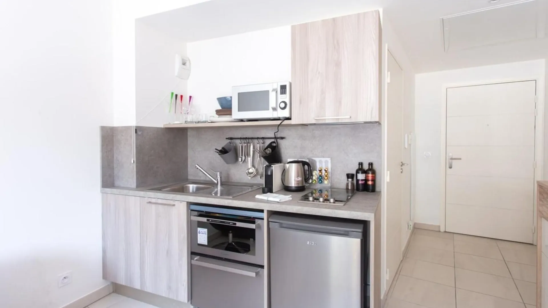 Tivoli Furnished Flat Apartment Beausoleil